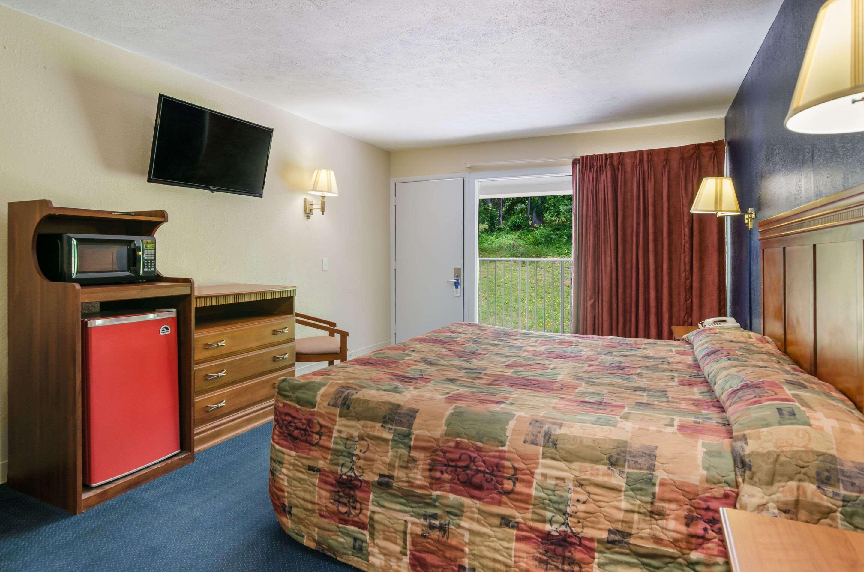Rodeway Inn Church Hill - Tri Cities Area المظهر الخارجي الصورة