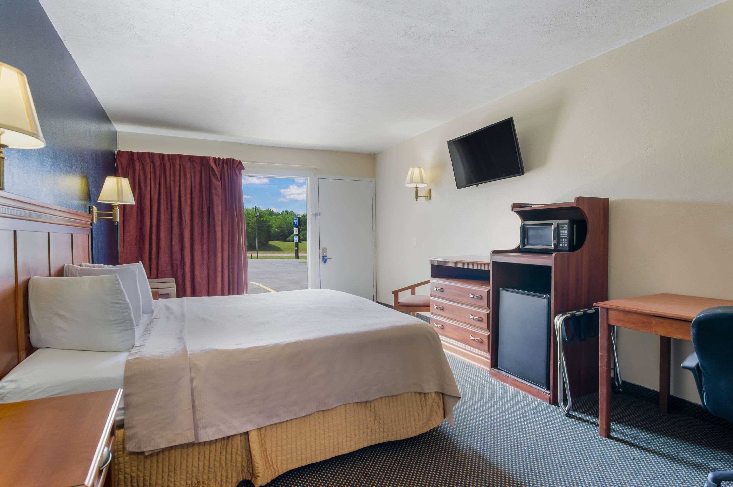 Rodeway Inn Church Hill - Tri Cities Area المظهر الخارجي الصورة